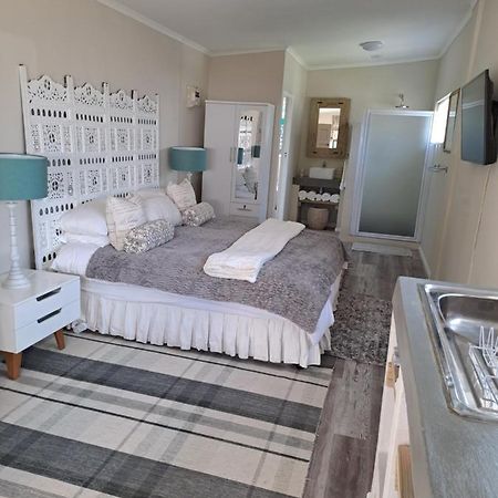 Hotel Milky Way Hermanus Esterno foto